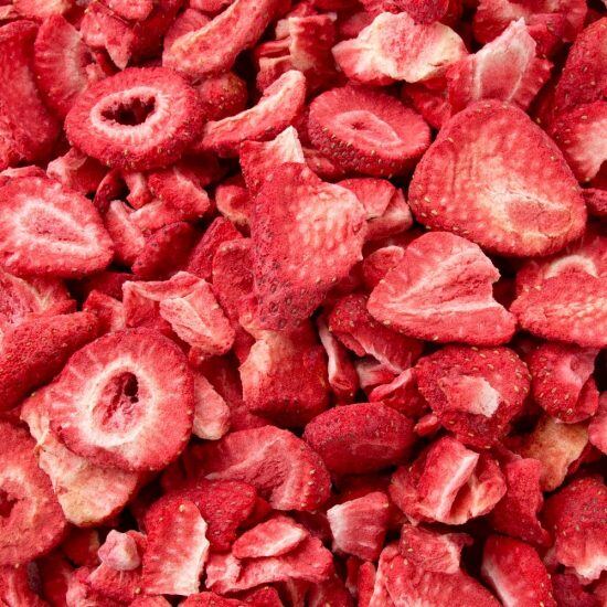 Wholesale-Dried-Strawberries-1-pdcmhpjf6ufn58iukimdzm2kqzzdn9bpy746yo79bw